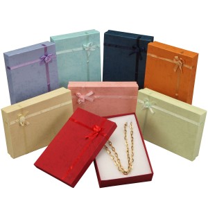 Ribbon Collection Floral Detail Necklace Box in Assorted Colors